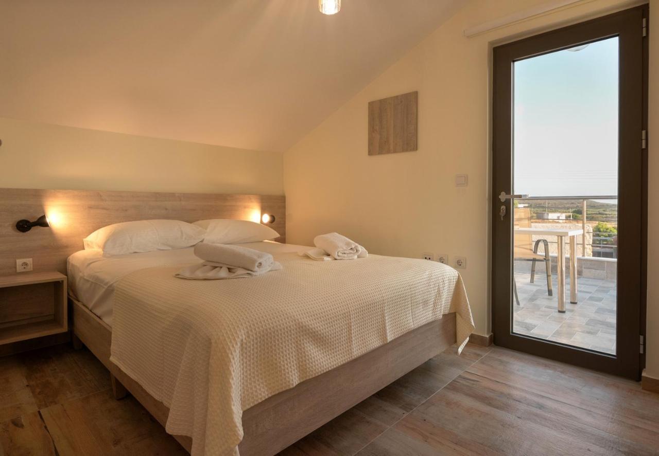 Pink Sand Villas Agios Pandeleimon  Extérieur photo
